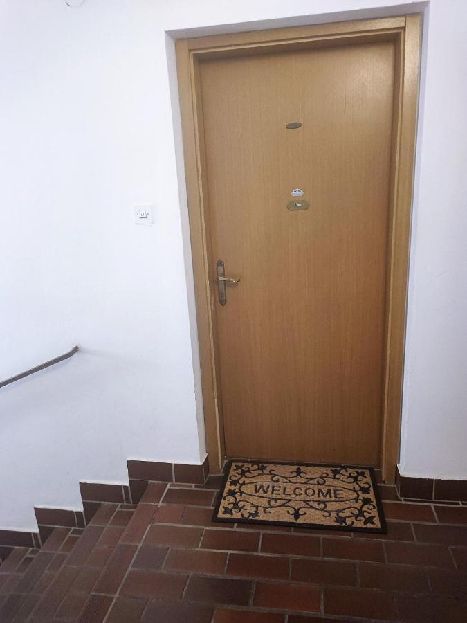 Istrian Old Town Apartment Копер Экстерьер фото
