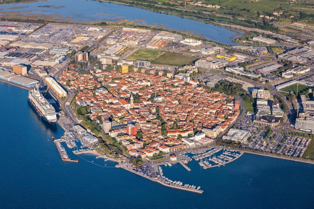 Istrian Old Town Apartment Копер Экстерьер фото
